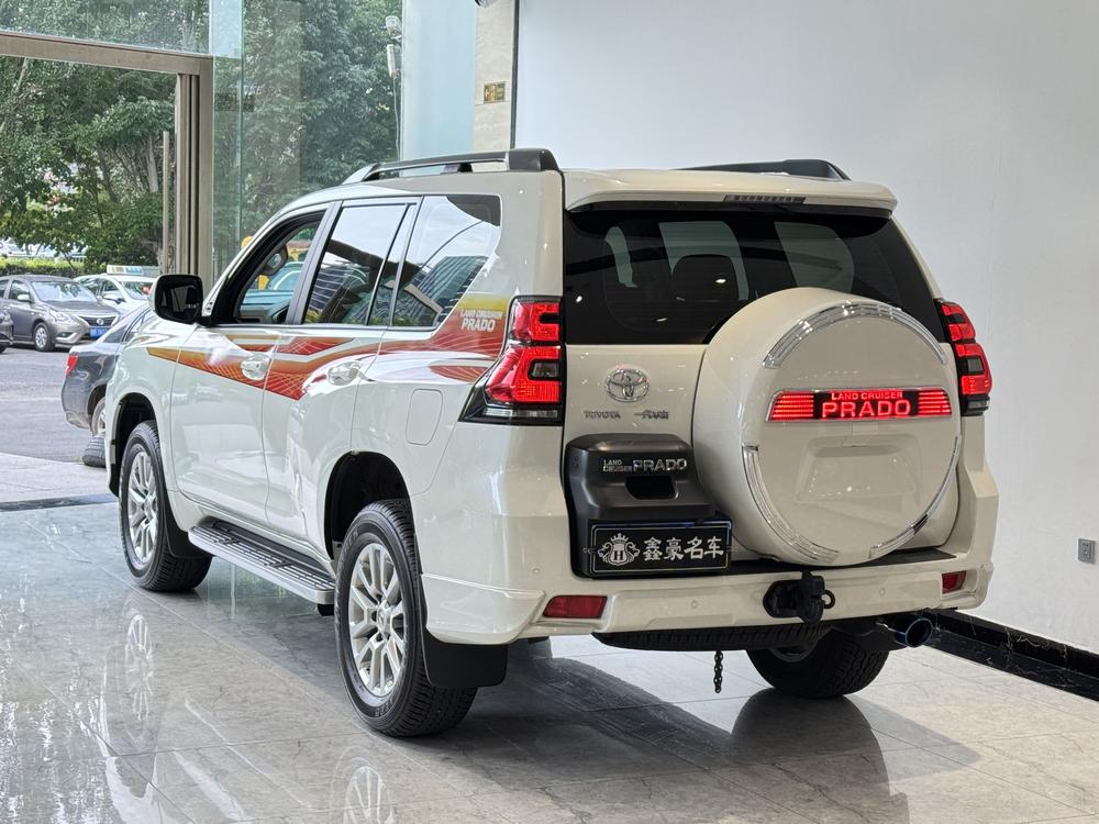 Toyota Prado