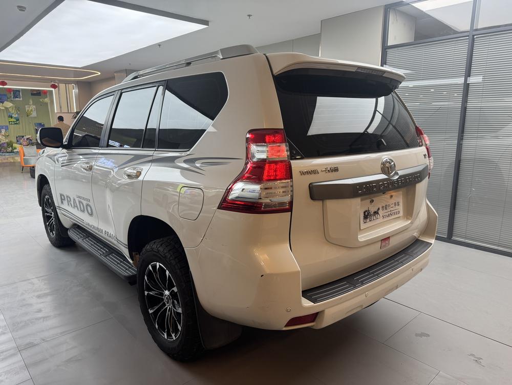 Toyota Prado