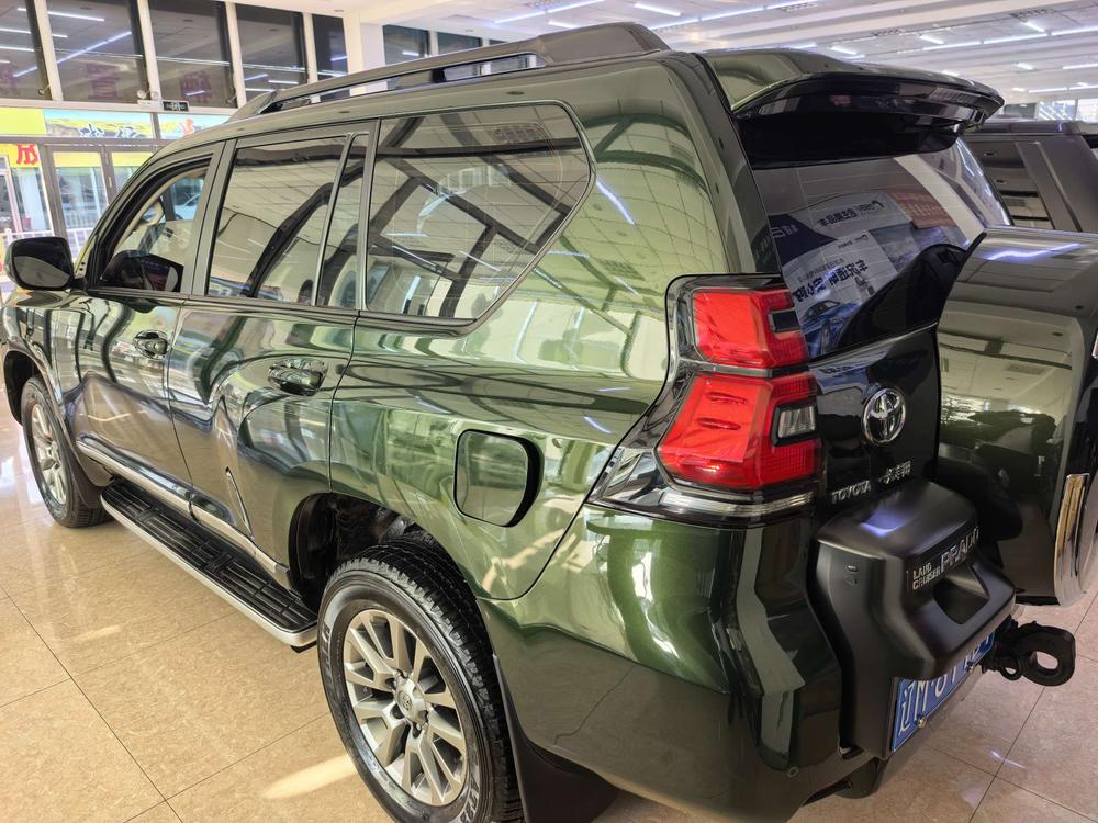 Toyota Prado