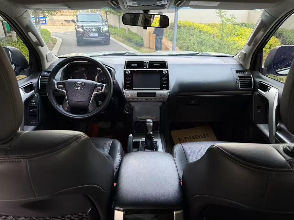 Toyota Prado