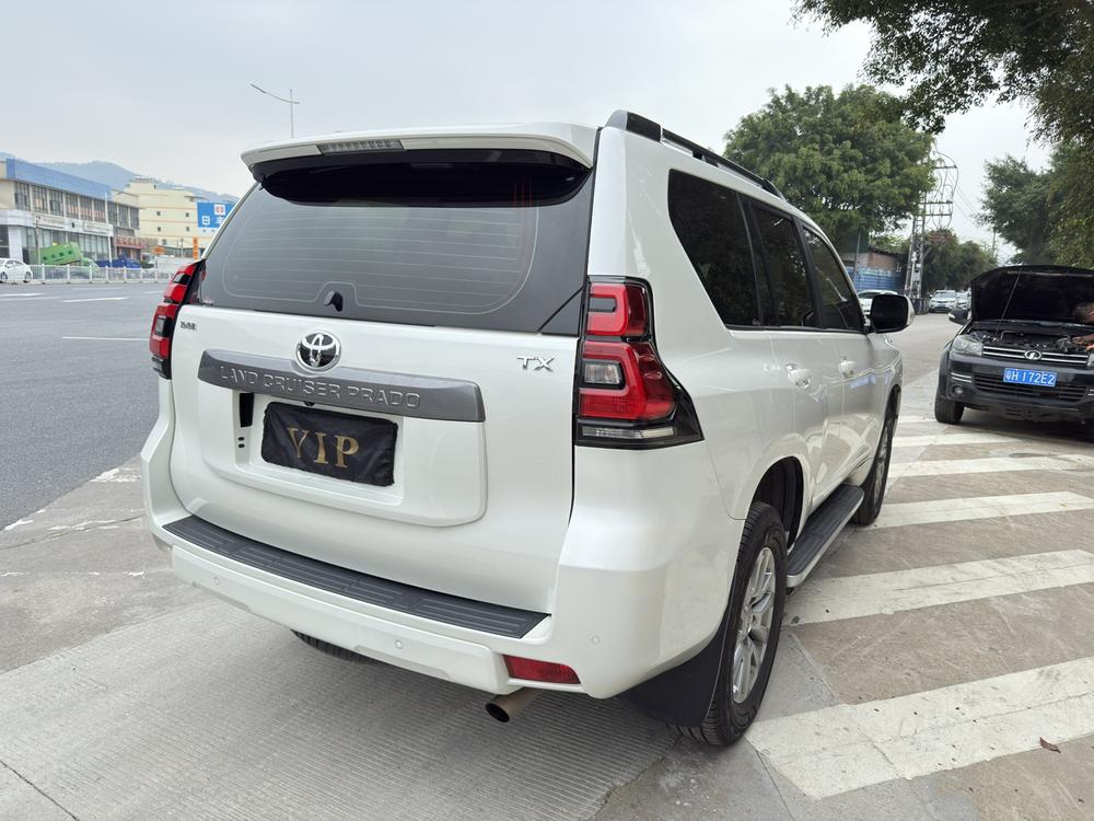 Toyota Prado