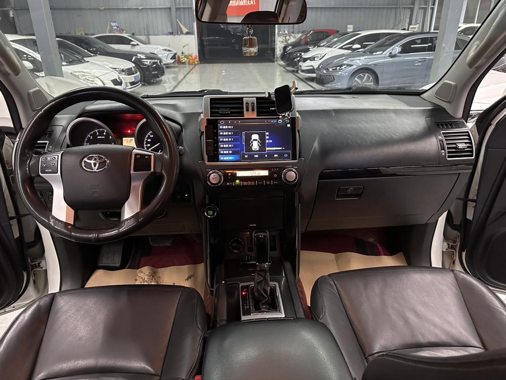 Toyota Prado