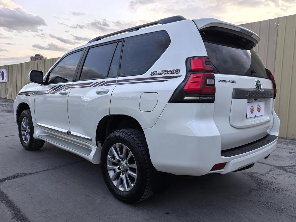 Toyota Prado