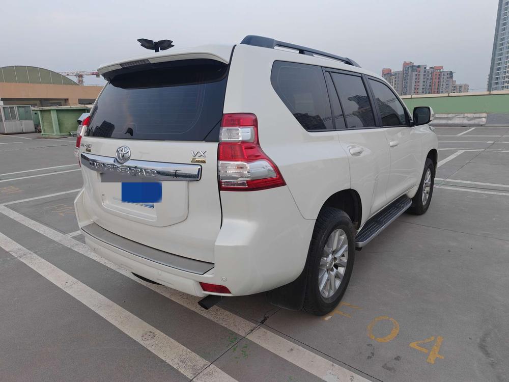 Toyota Prado