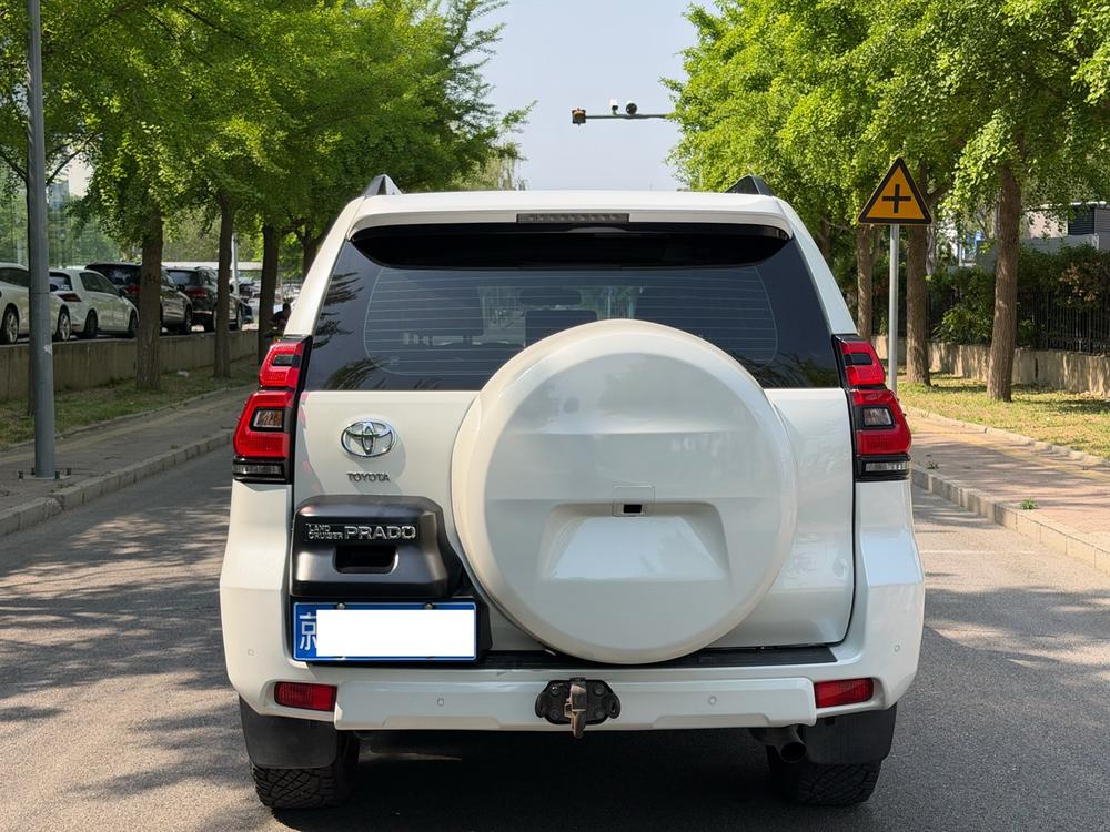 Toyota Prado