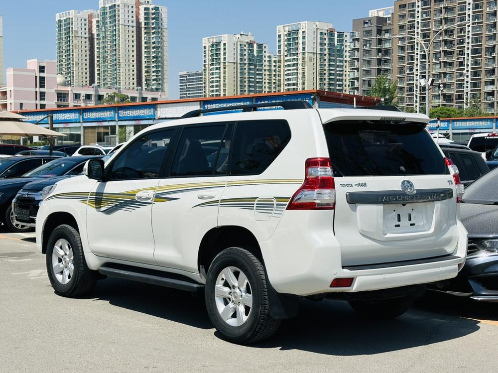 Toyota Prado
