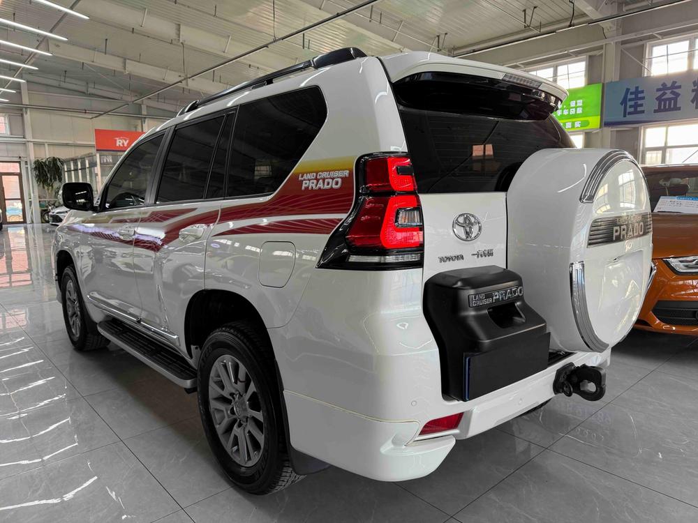 Toyota Prado