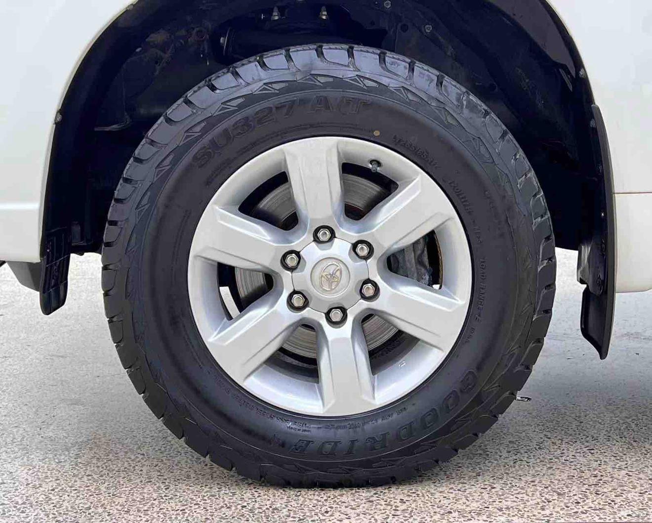 Toyota Prado