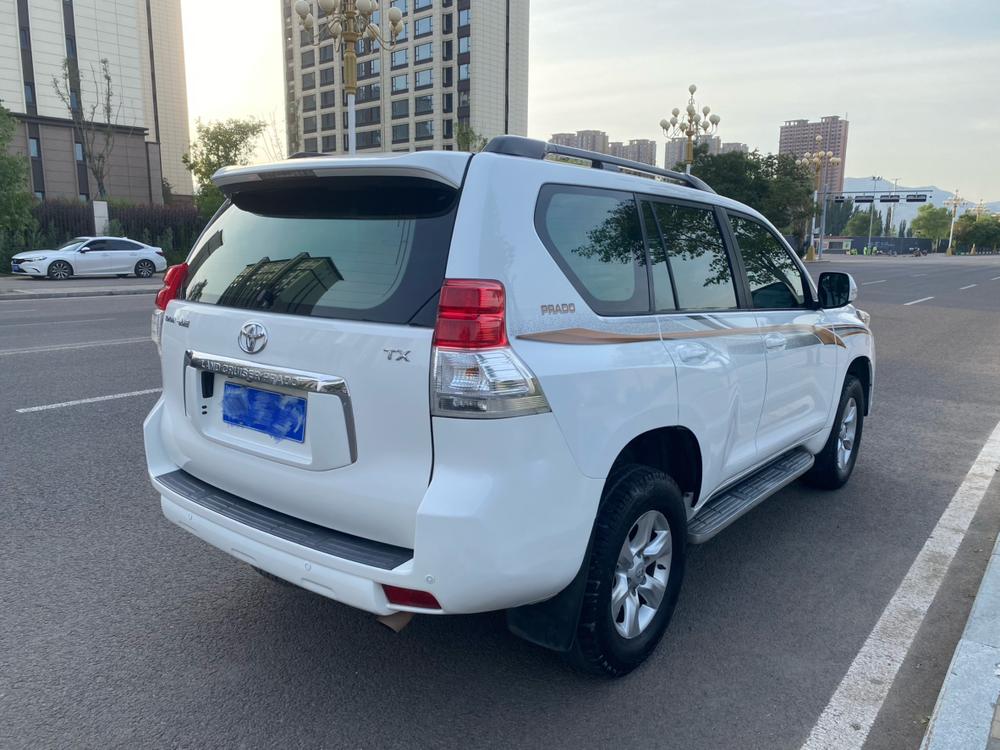 Toyota Prado