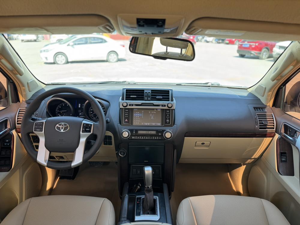 Toyota Prado