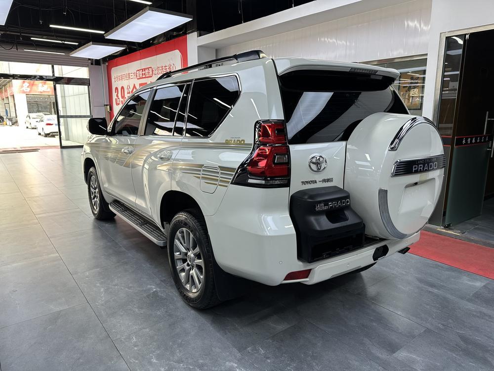 Toyota Prado