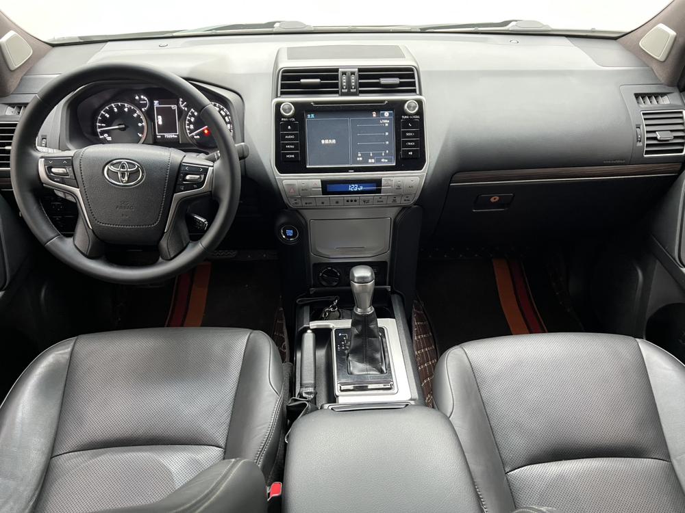 Toyota Prado