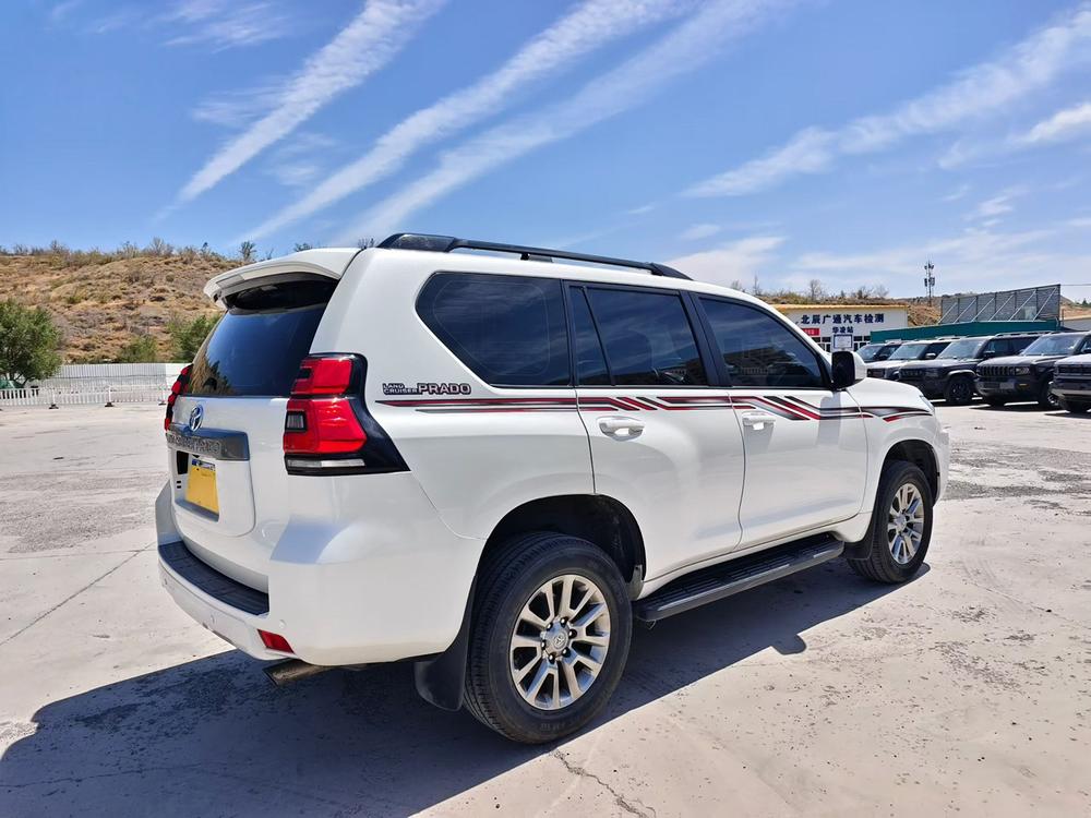Toyota Prado