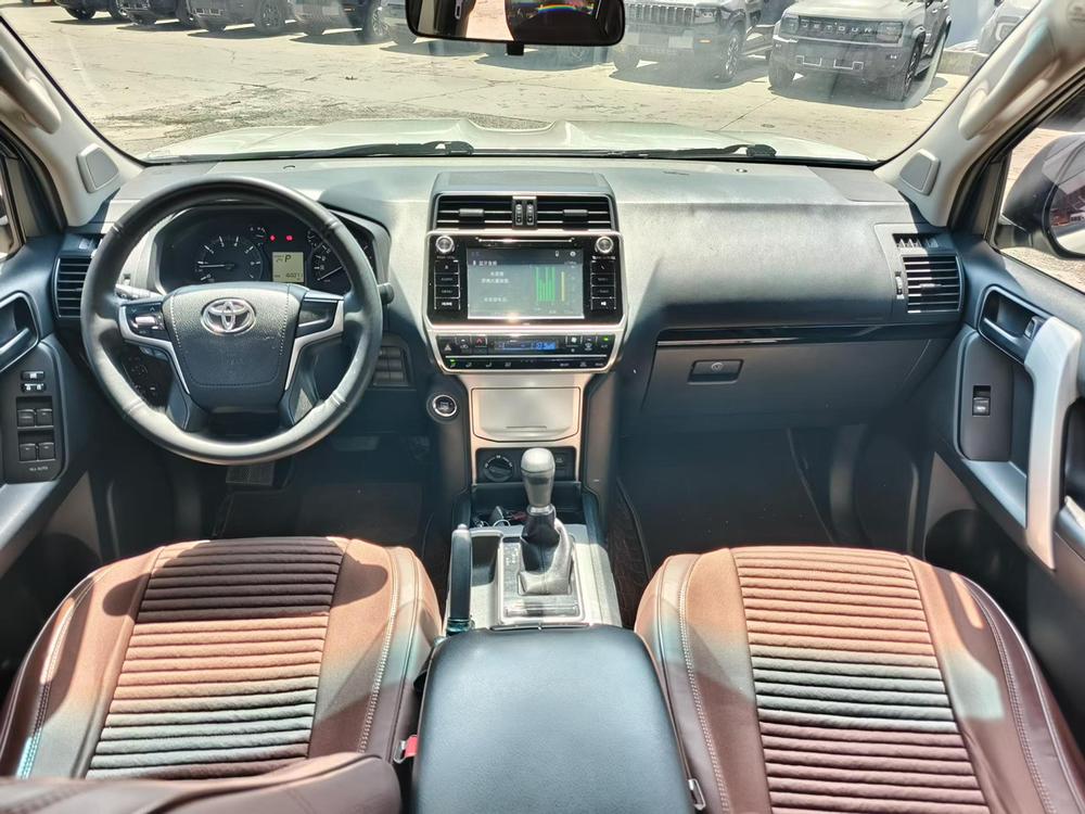 Toyota Prado