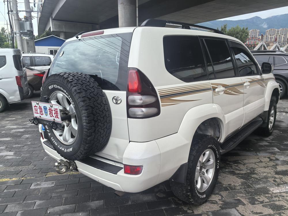 Toyota Prado