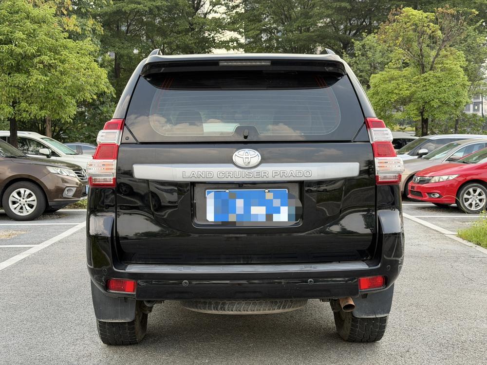 Toyota Prado