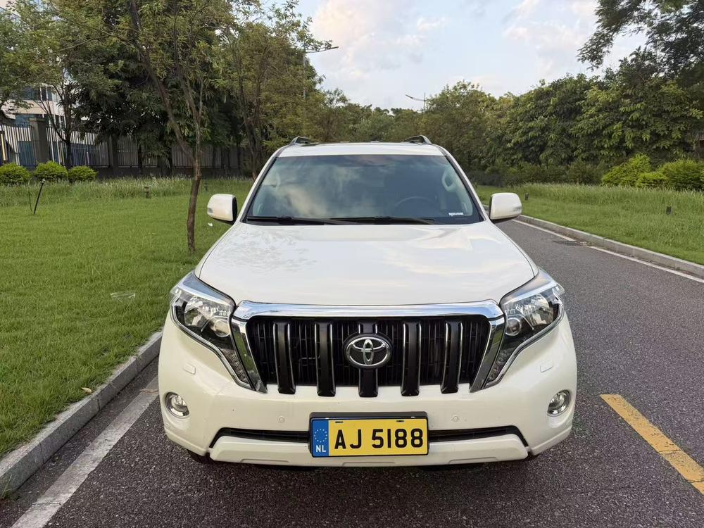 Toyota Prado