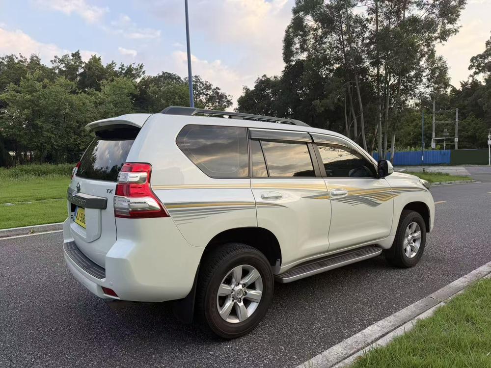 Toyota Prado