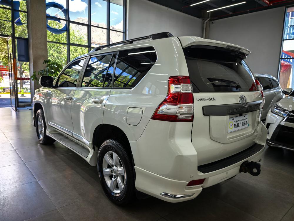 Toyota Prado