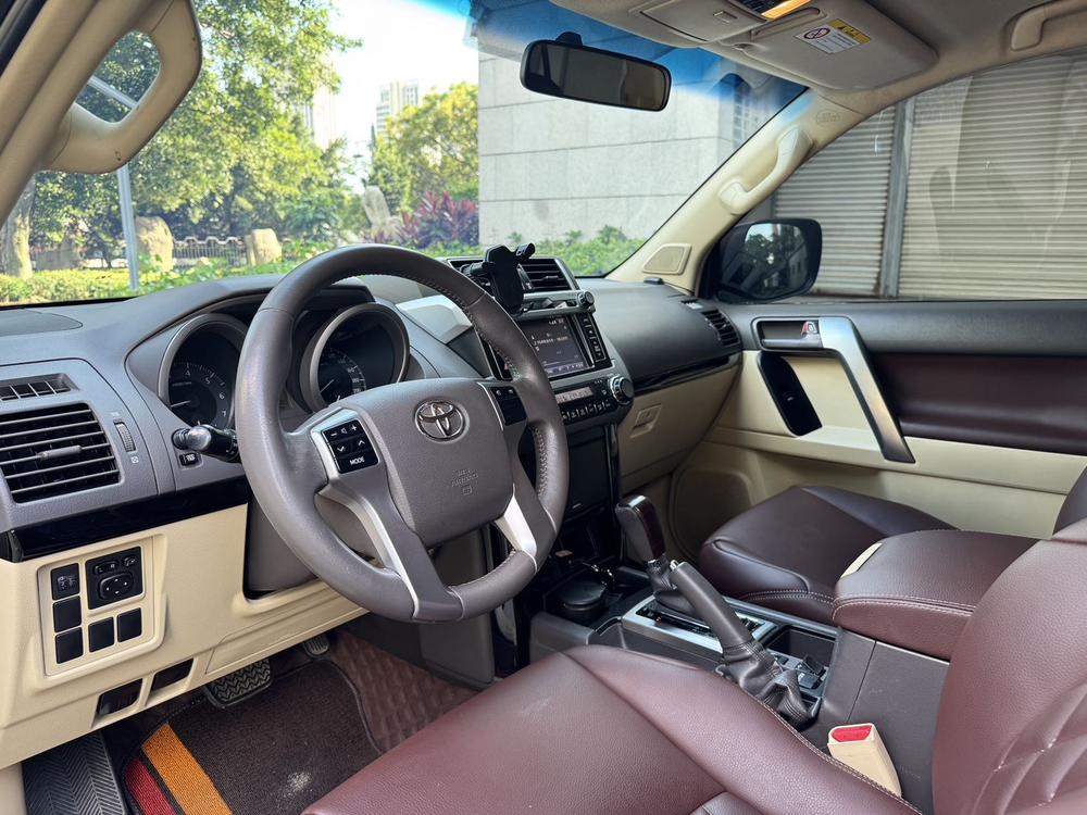 Toyota Prado