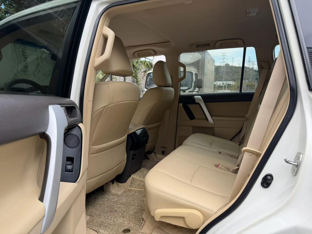 Toyota Prado