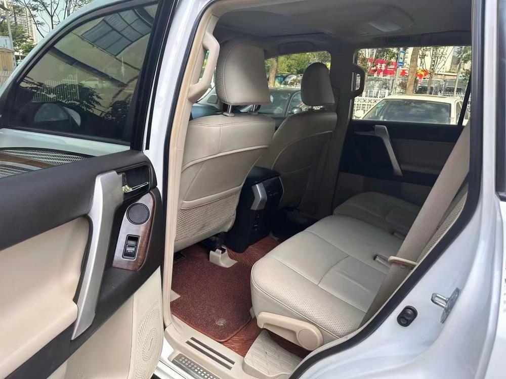 Toyota Prado