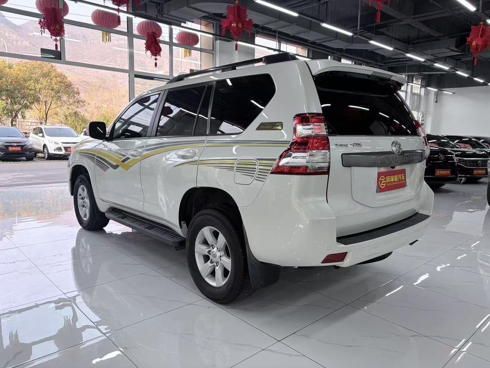 Toyota Prado