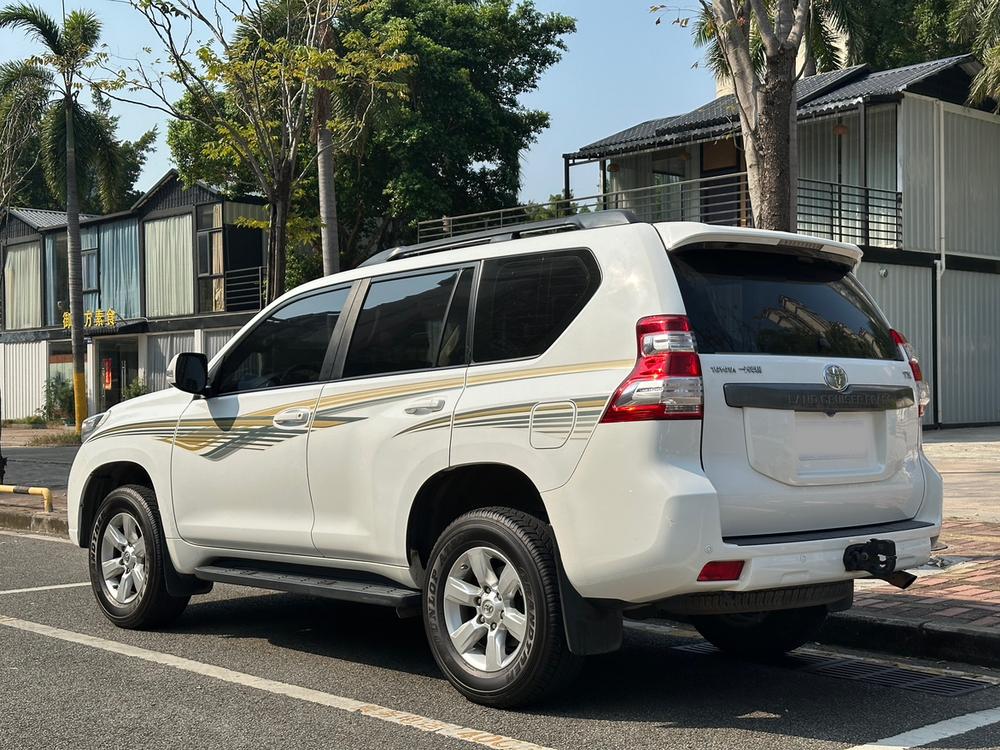 Toyota Prado