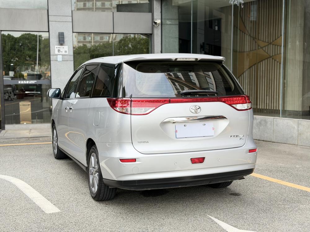 Toyota Previa