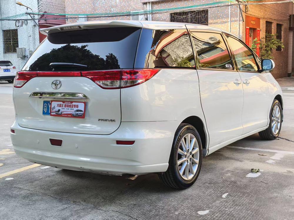 Toyota Previa