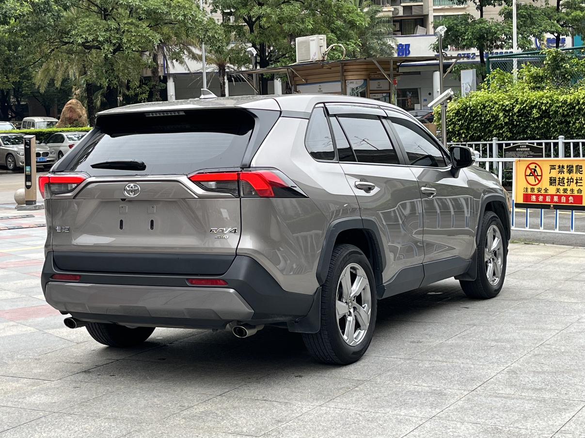 Toyota RAV4