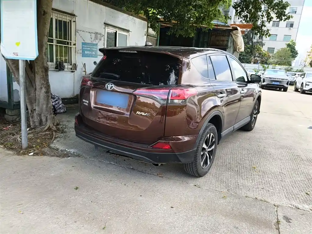 Toyota RAV4