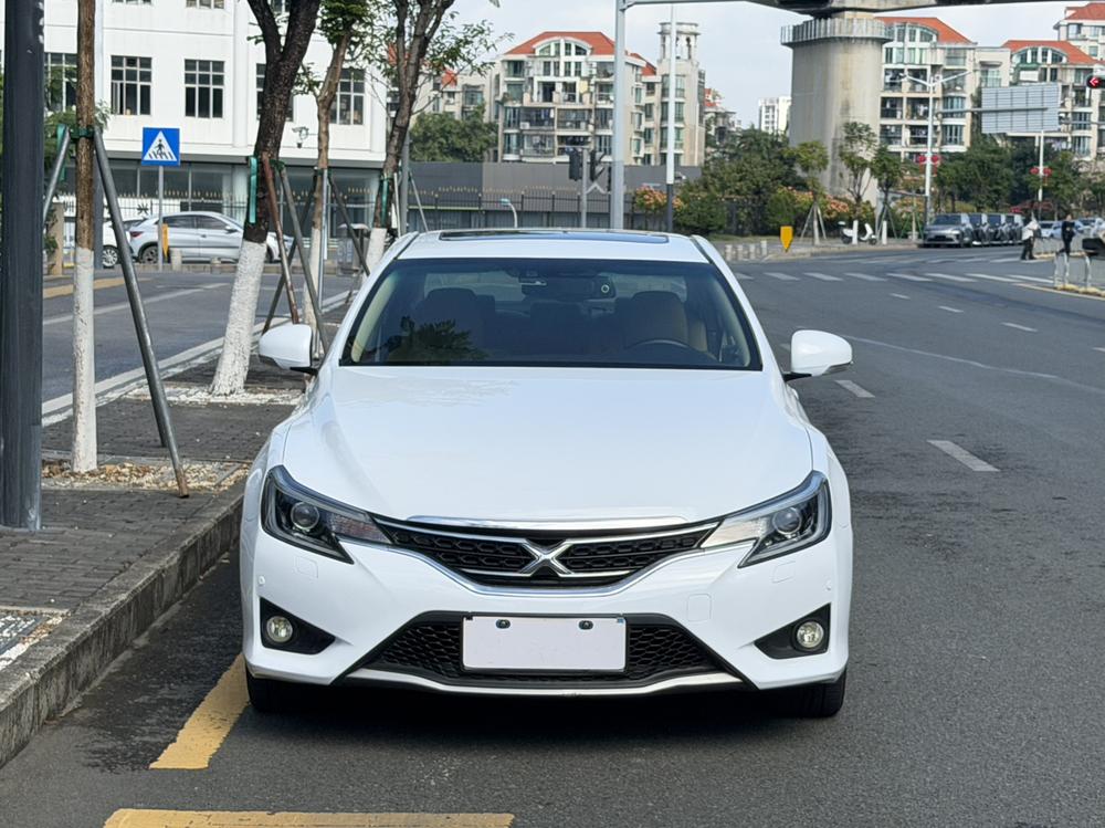 Toyota Reiz