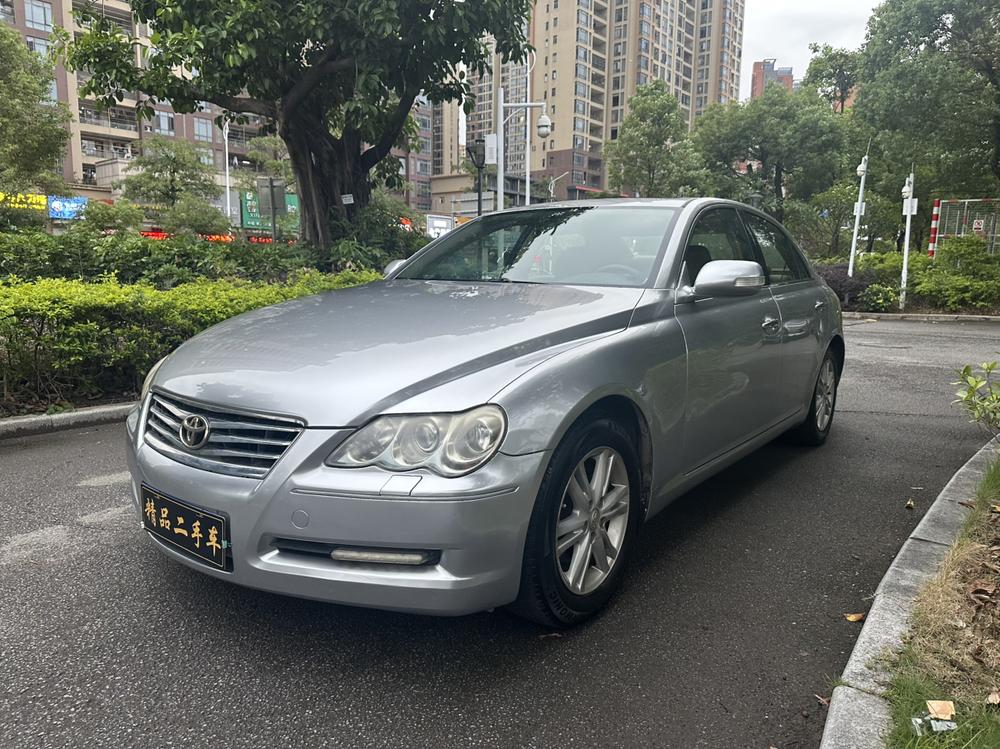 Toyota Reiz