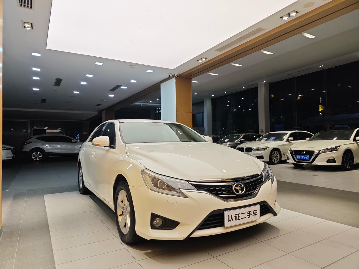 Toyota Reiz