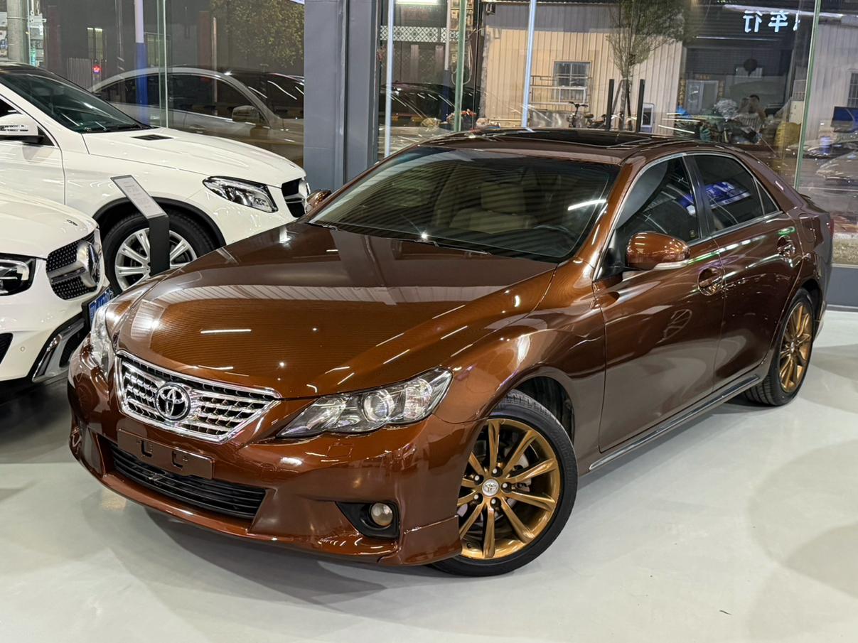 Toyota Reiz