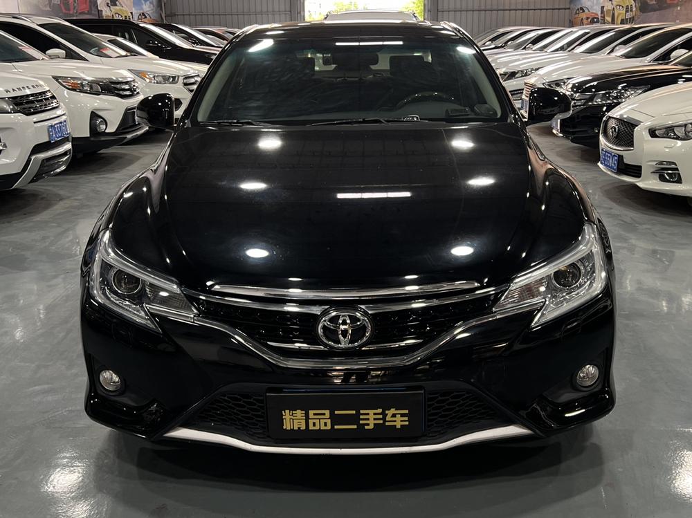 Toyota Reiz
