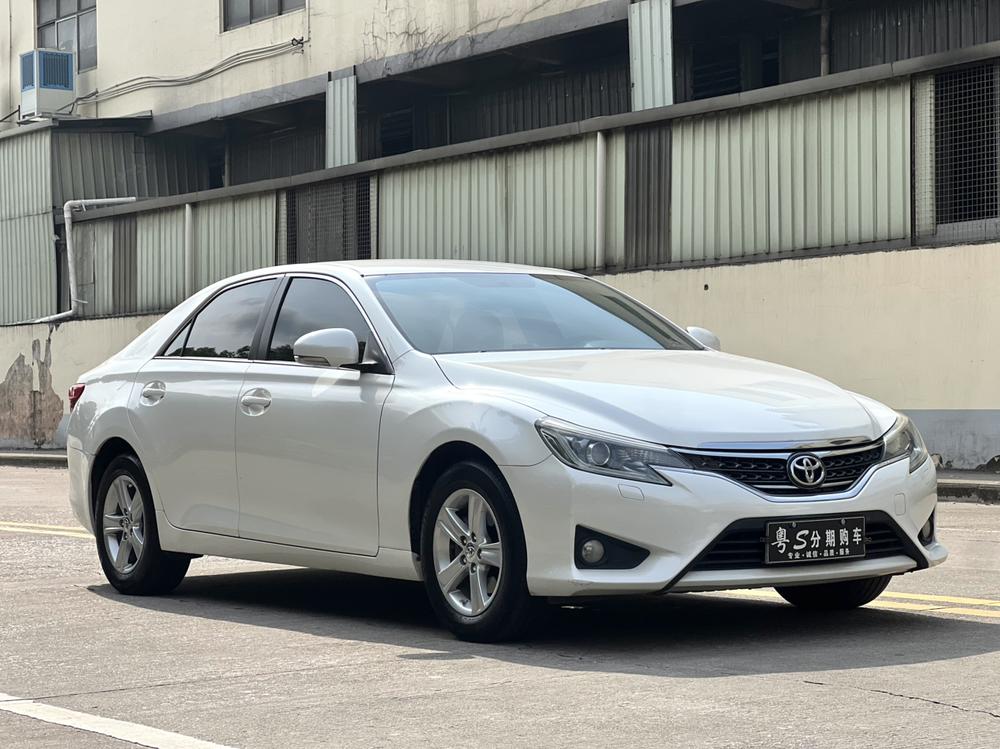 Toyota Reiz