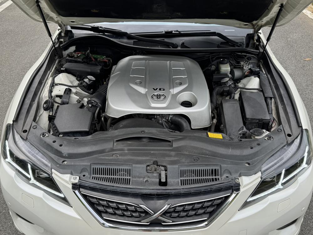 Toyota Reiz