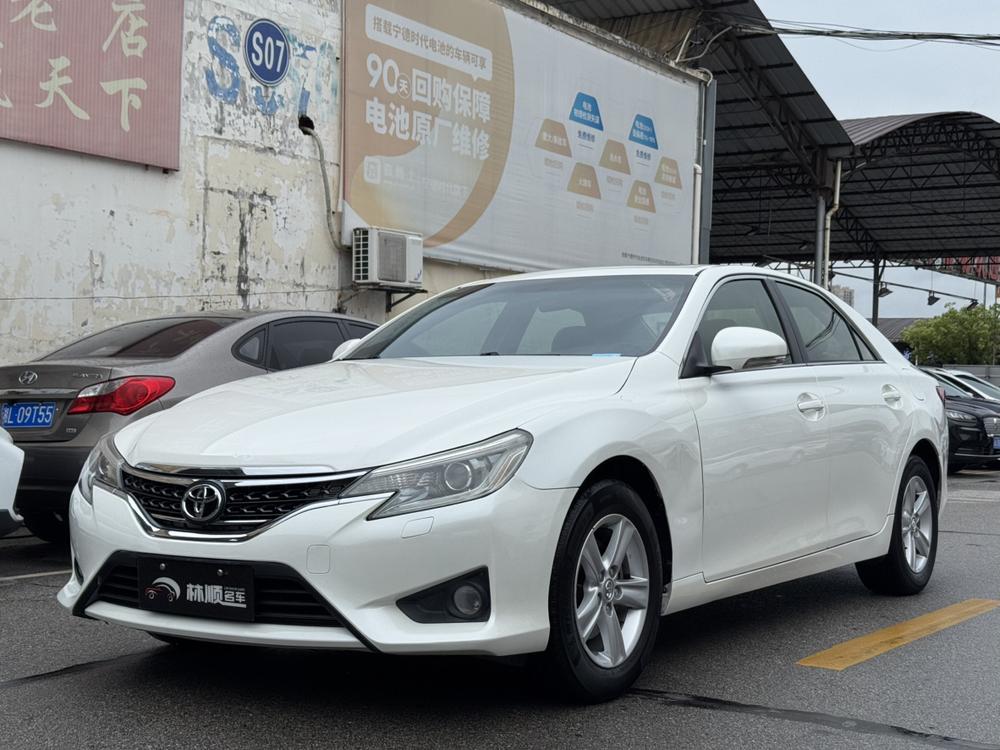Toyota Reiz