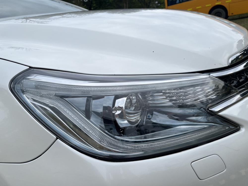 Toyota Reiz