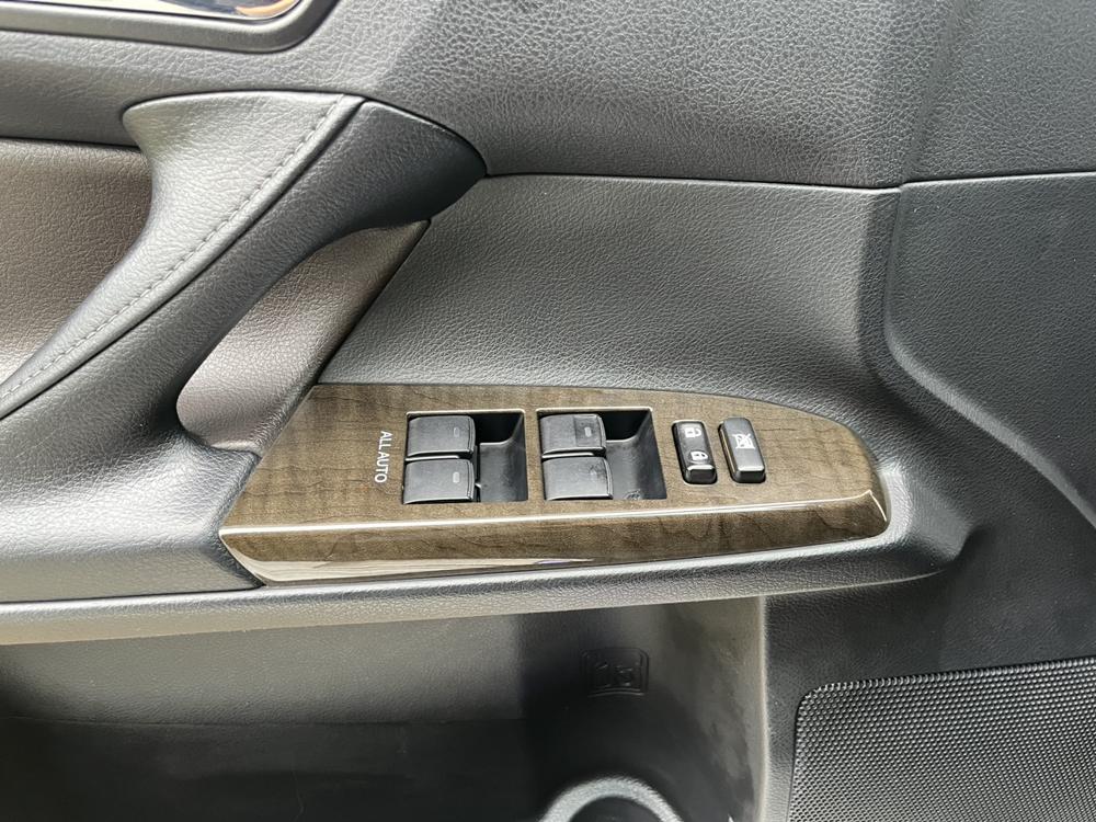 Toyota Reiz