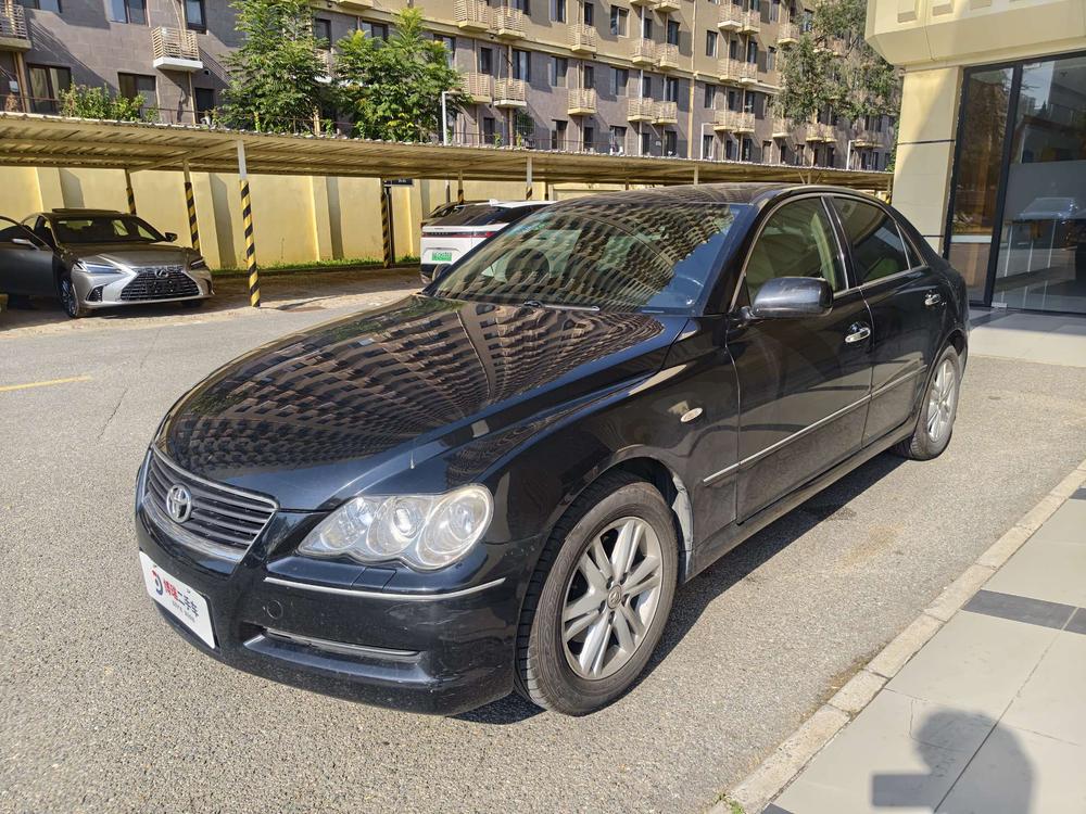Toyota Reiz
