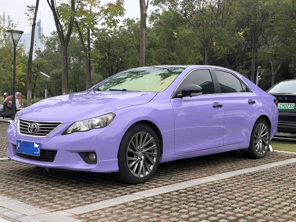 Toyota Reiz