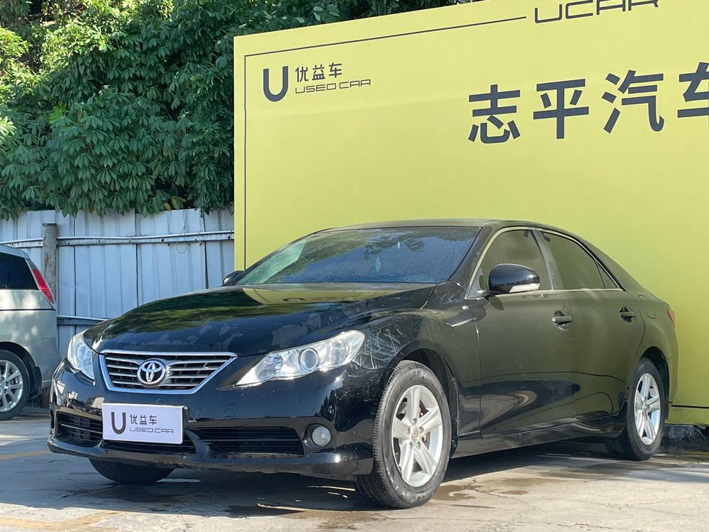 Toyota Reiz