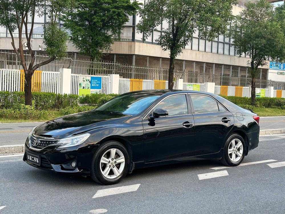 Toyota Reiz