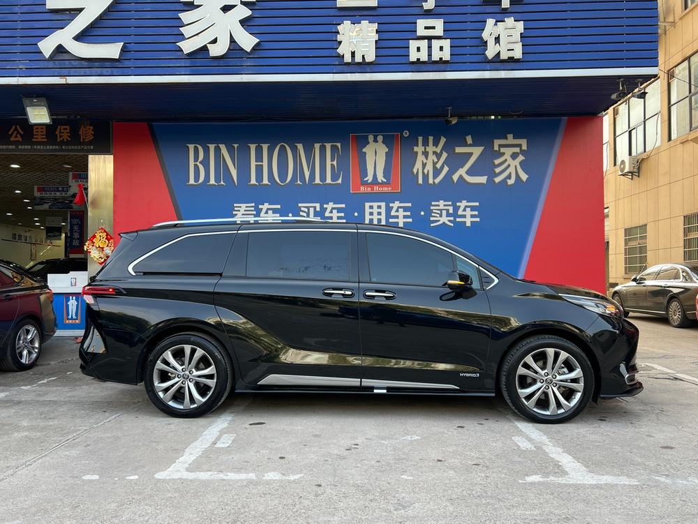 Toyota Sienna