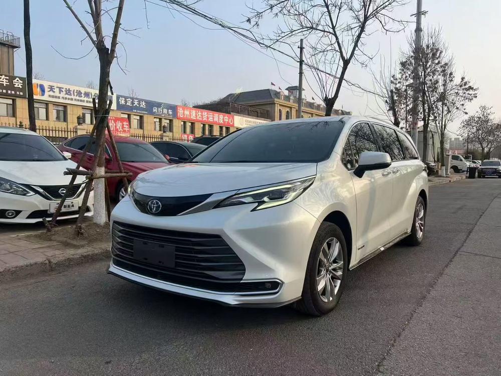 Toyota Sienna