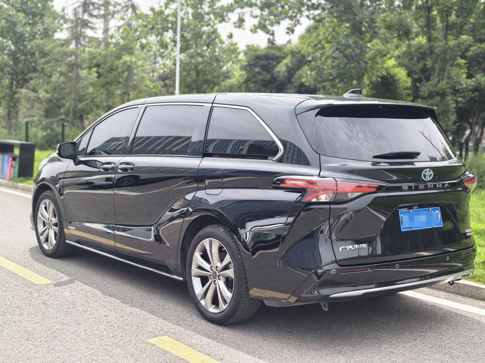 Toyota Sienna