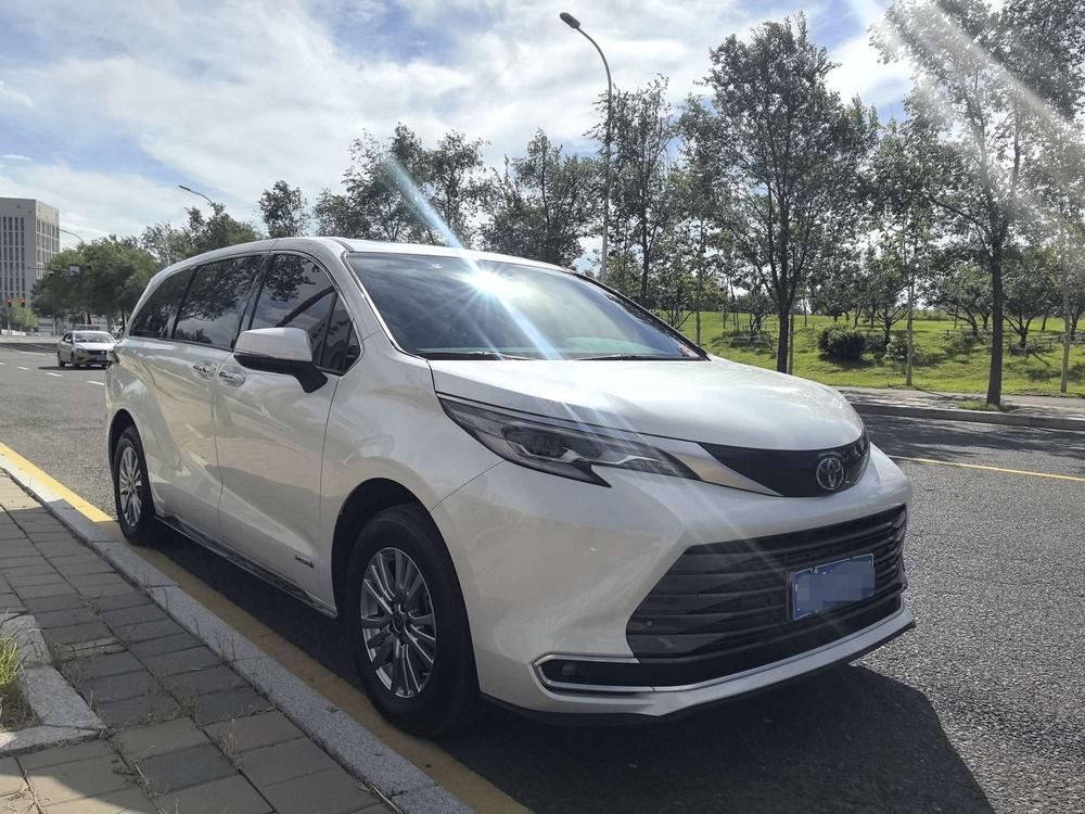 Toyota Sienna